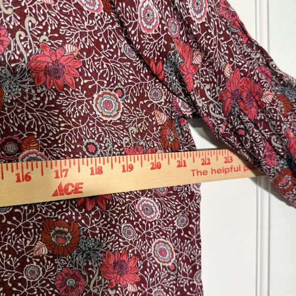 Lucky Brand Floral Bohemian Red Blouse V-Neck Loose Stretchy Tie Sleeve Size XL - Picture 5 of 9